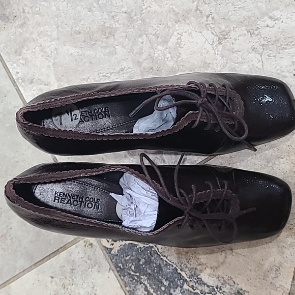 Kenneth Cole Reaction Brown Heels Classic Elegance - Picture 3 of 9